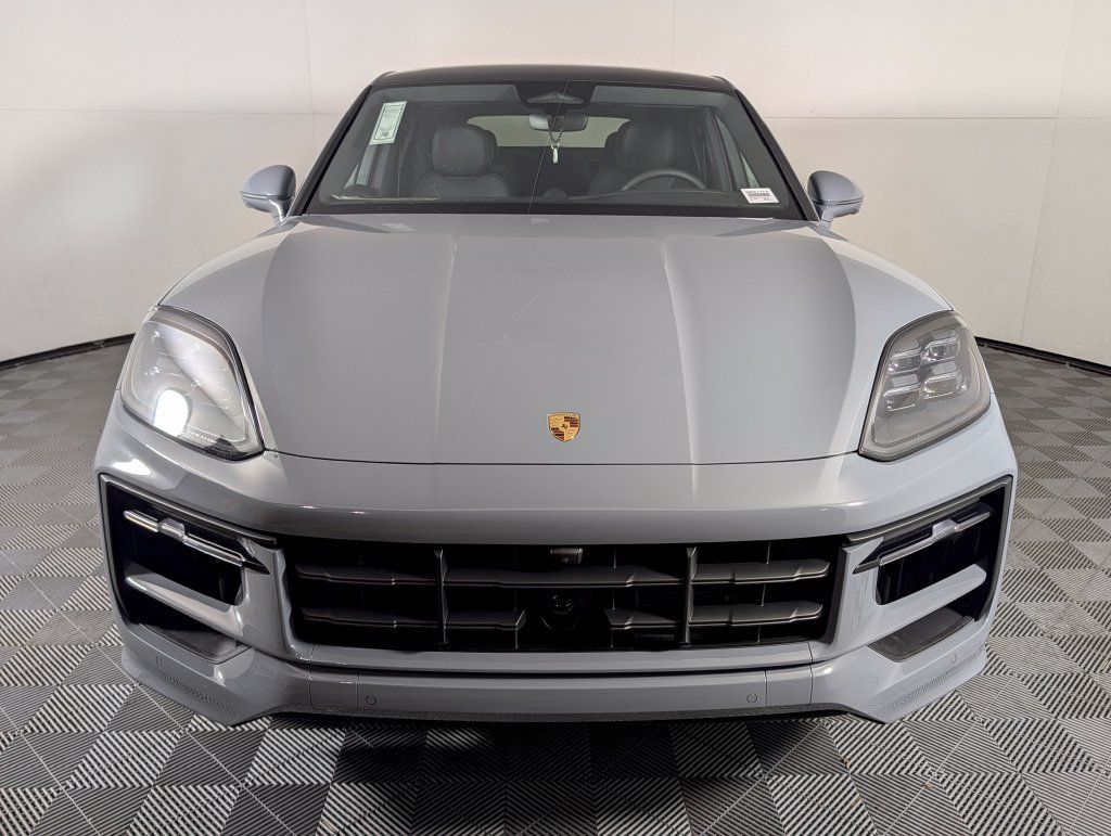 New 2026 Porsche Cayenne Coupe AWD/4WD image 10