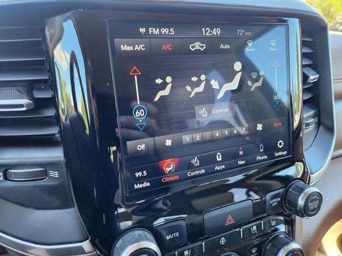 Used 2020 RAM 1500 Laramie AWD/4WD image 25