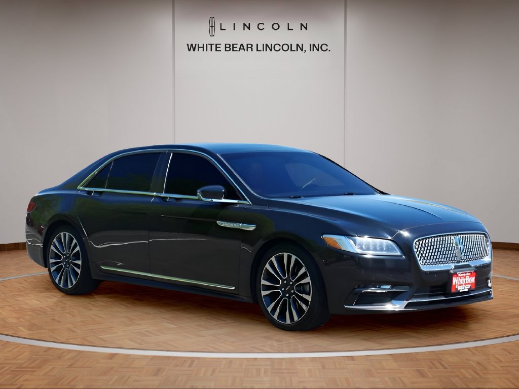 Used 2020 Lincoln Continental Reserve w/ Luxury Package FWD image 3