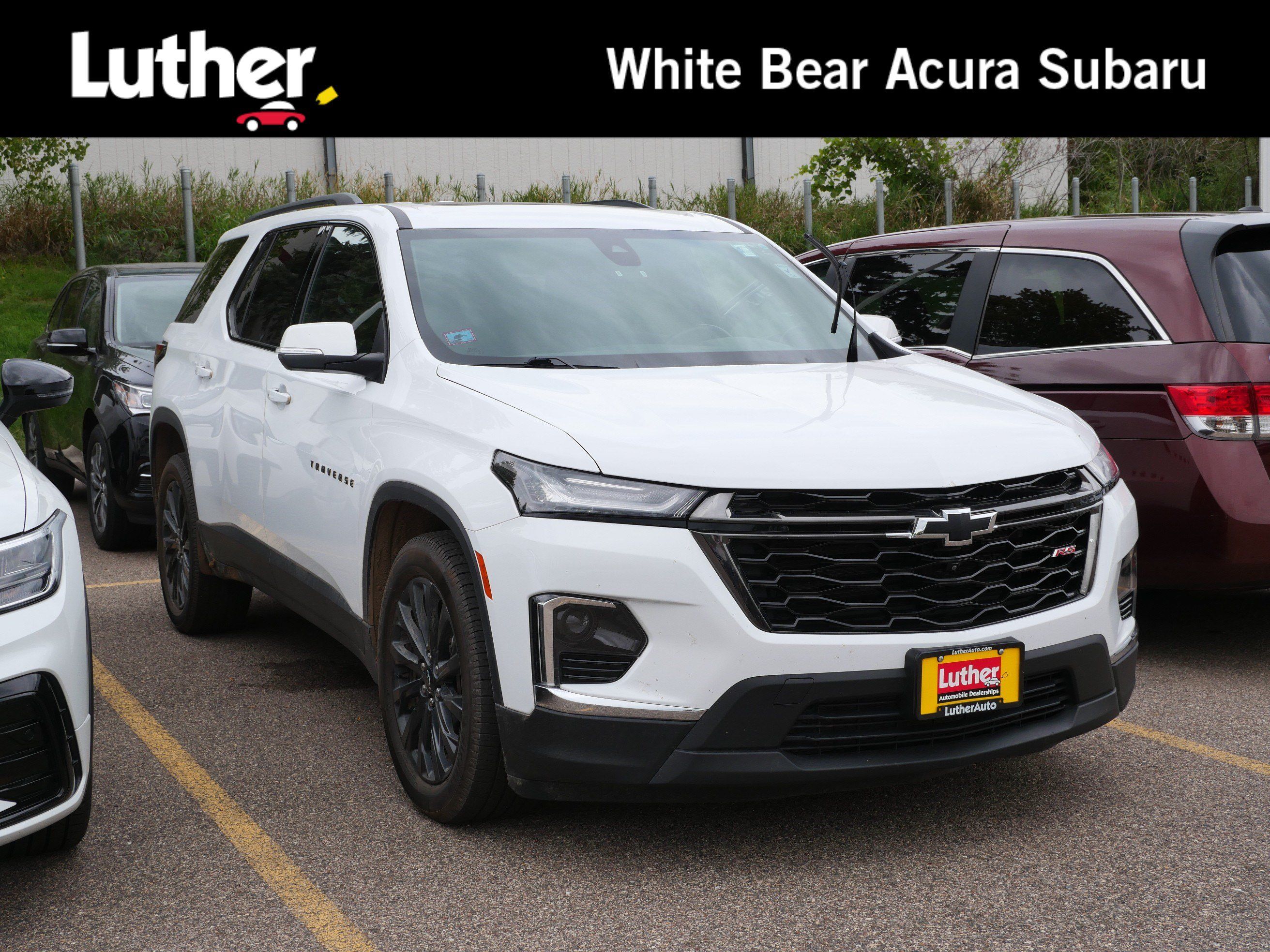 Used 2023 Chevrolet Traverse RS AWD/4WD image 1