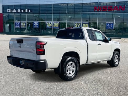 New 2026 Nissan Frontier S image 6