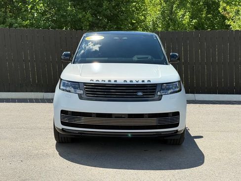 Certified 2025 Land Rover Range Rover SV AWD/4WD image 9
