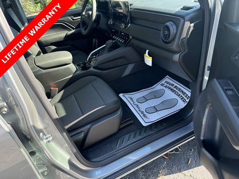 New 2026 Chevrolet Colorado W/T w/ WT Custom Package image 11