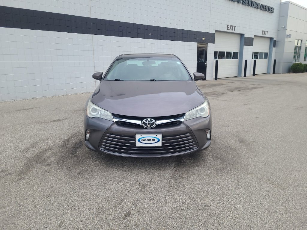 Used 2015 Toyota Camry LE FWD image 9