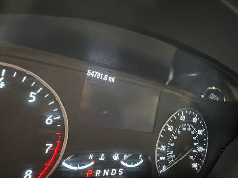 Used 2020 Ford EcoSport SE w/ SE Convenience Package FWD image 4