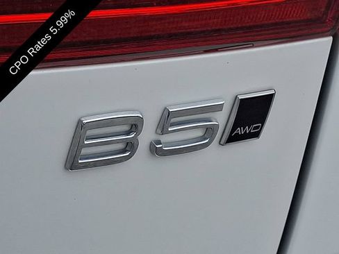 Certified 2023 Volvo XC60 B5 Plus w/ Climate Package AWD/4WD image 34