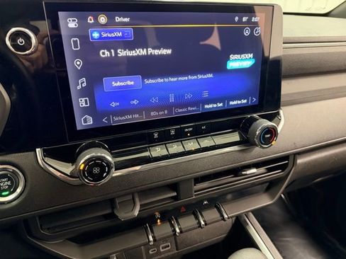 Certified 2023 Chevrolet Colorado Trail Boss w/ Technology Package image 13