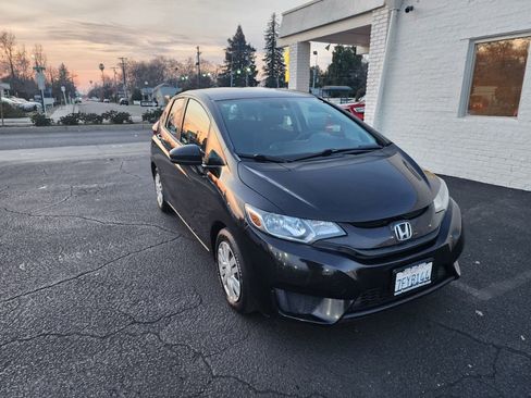 Used 2015 Honda Fit LX image 6