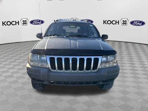 Used 2002 Jeep Grand Cherokee Laredo image 2