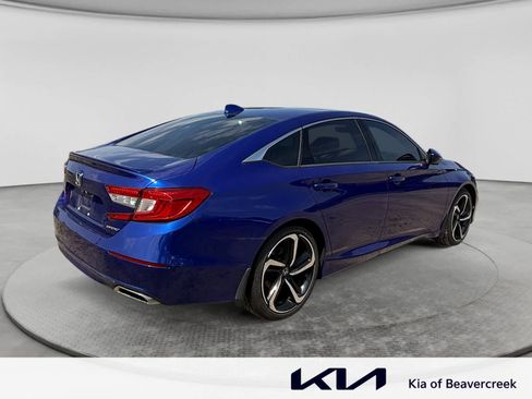 Used 2018 Honda Accord Sport image 5