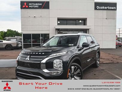 New 2025 Mitsubishi Outlander AWD
