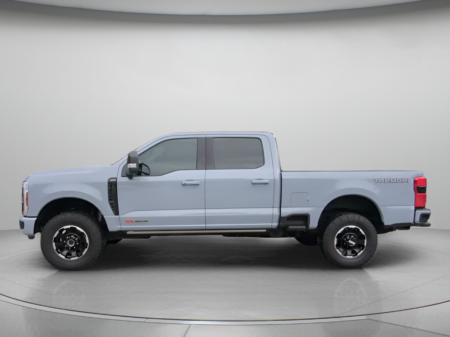 Used 2025 Ford F250 Lariat w/ Lariat Ultimate Package AWD/4WD image 17