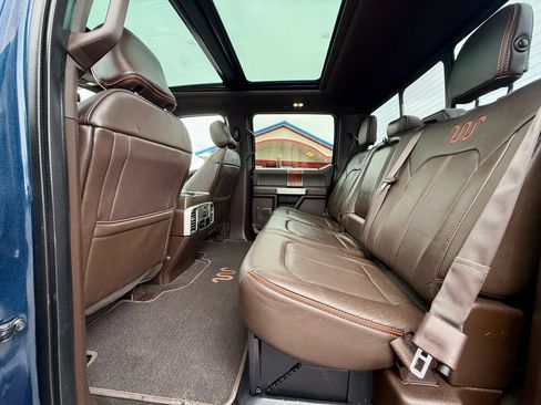 Used 2017 Ford F350 King Ranch w/ King Ranch Ultimate Package AWD/4WD image 12