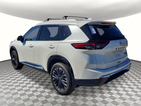 New 2026 Nissan Rogue Platinum w/ Platinum Premium Package image 3