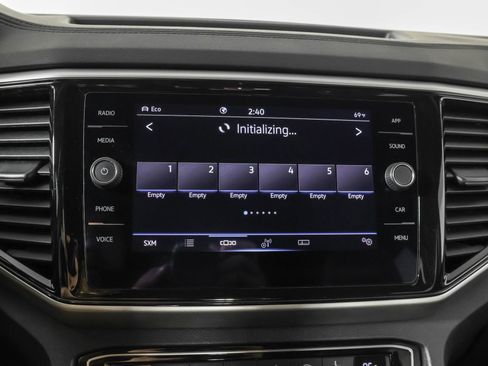 Used 2023 Volkswagen Atlas SE w/ Black Wheel Package AWD/4WD image 29