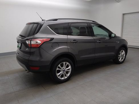 Used 2017 Ford Escape SE w/ Equipment Group 201A AWD/4WD image 10