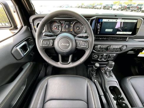 New 2026 Jeep Gladiator Mojave AWD/4WD image 22