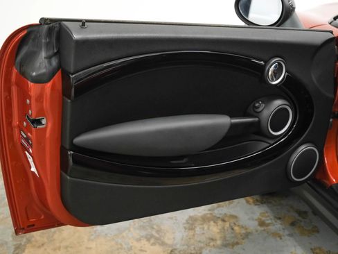 Used 2012 MINI Cooper Coupe S image 32