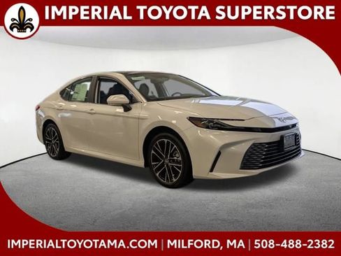 New 2026 Toyota Crown Platinum image 1