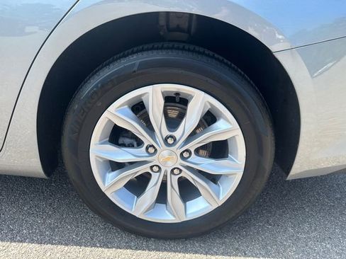 Used 2023 Chevrolet Malibu LT image 15