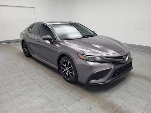 Used 2023 Toyota Camry SE FWD image 13