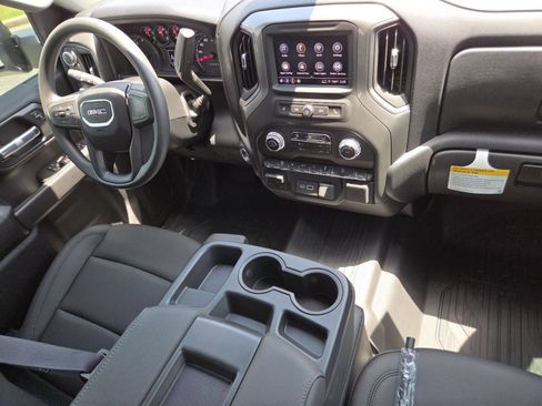 New 2026 GMC Sierra 2500 Pro AWD/4WD image 20