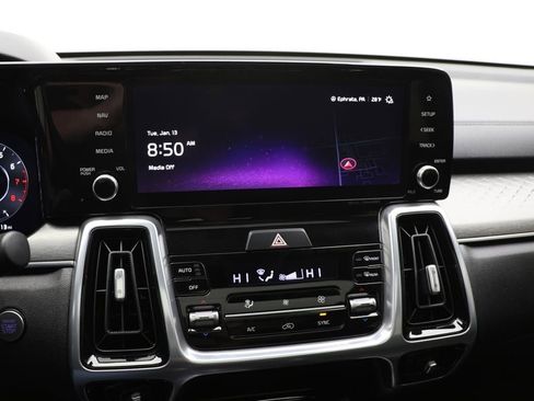 Used 2023 Kia Sorento SX image 22