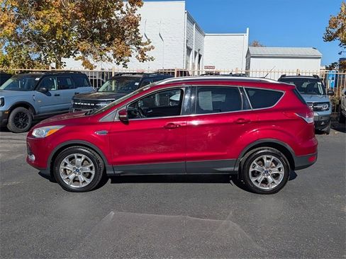 Used 2014 Ford Escape Titanium image 3