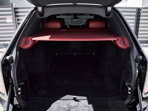 Used 2026 Rolls-Royce Cullinan AWD/4WD image 18