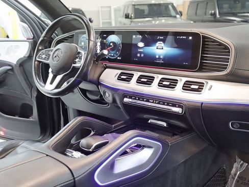 Used 2021 Mercedes-Benz GLS 580 GLS 580 image 37