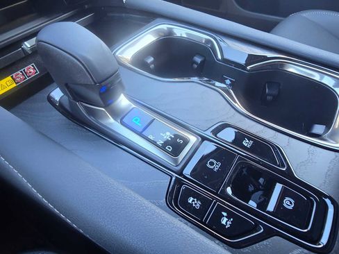 New 2026 Lexus RX 350h AWD/4WD image 32