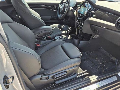 Used 2024 MINI Cooper SE FWD image 17