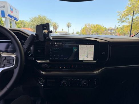 Used 2026 Chevrolet Silverado 1500 RST w/ RST Select Package RWD image 9