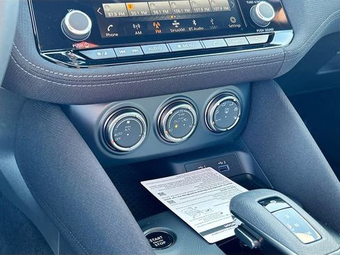 New 2026 Nissan Z Performance w/ Floor Mat Package RWD image 9