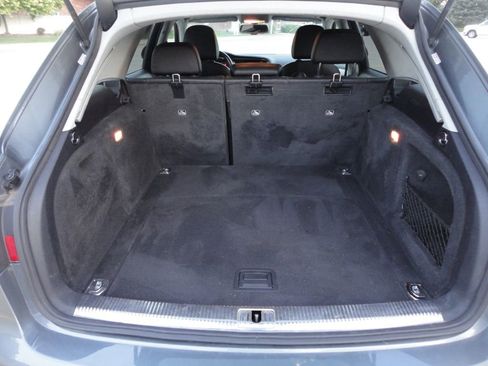 Used 2016 Audi A4 Premium Plus w/ Technology Package image 7