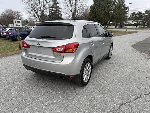 Used 2015 Mitsubishi Outlander Sport ES image 5