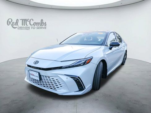 Used 2025 Toyota Camry XSE w/ Premium Plus Package image 1