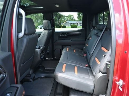 Used 2024 GMC Sierra 1500 AT4 w/ AT4 Premium Package AWD/4WD image 24