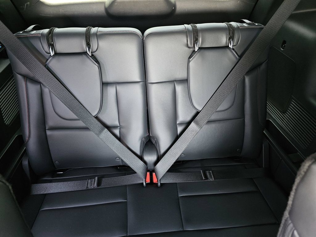 Used 2025 Ford Explorer ST w/ Sun And Sound Package AWD/4WD image 17