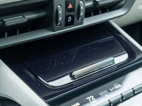 New 2026 Porsche Cayenne E-Hybrid image 24