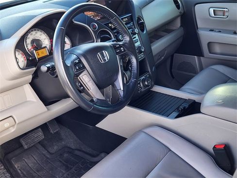 Used 2013 Honda Pilot Touring image 20