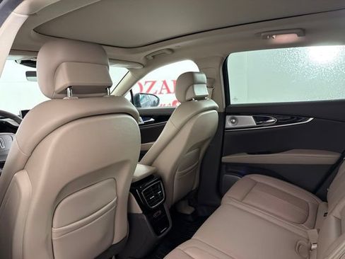 Used 2023 Lincoln Nautilus Reserve w/ Equipment Group 202A AWD/4WD image 28