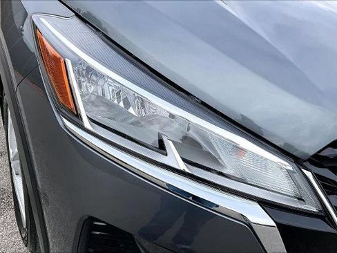 Certified 2024 Nissan Kicks S FWD image 27