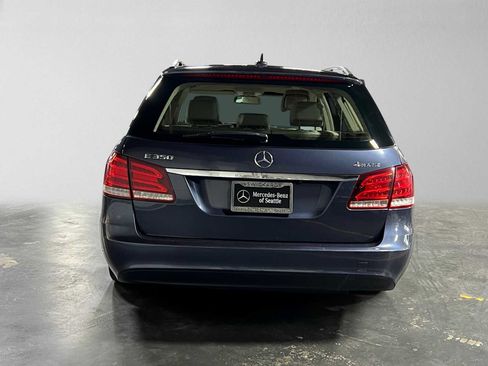 Used 2016 Mercedes-Benz E 350 4MATIC Wagon image 4