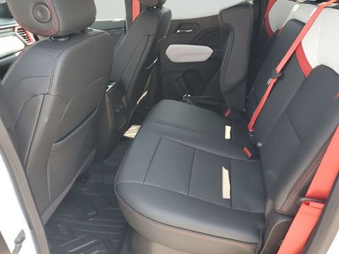 New 2026 GMC Canyon AT4X w/ AT4X AEV Edition image 23