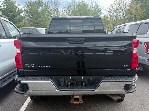 Used 2020 Chevrolet Silverado 2500 LT w/ Convenience Package AWD/4WD image 5