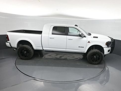 Used 2022 RAM 2500 Limited AWD/4WD image 31