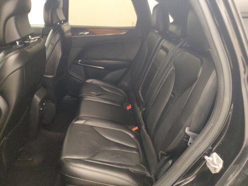 Used 2017 Lincoln MKC Select FWD image 18