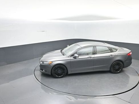 Used 2014 Ford Fusion SE w/ Equipment Group 202A image 22