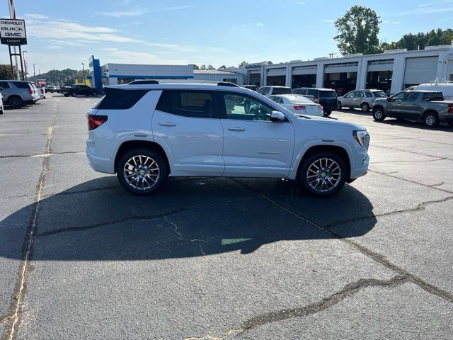 New 2027 GMC Terrain Denali AWD/4WD image 2